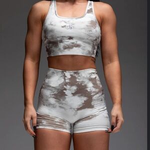 Dual Everson Seamless "Valencourt" Shorts in Stone Ghost Clouds